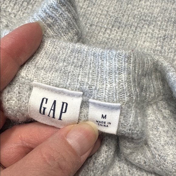 Gap Waffle Knit Sweater - Picture 5 of 6